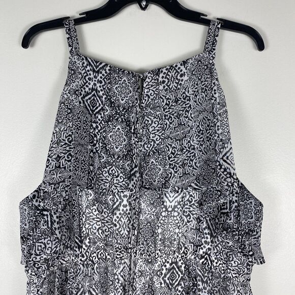Torrid Dress Sleeveless 2X Plus Size Black White Ikat Print Lightweight Beach - Picture 10 of 12
